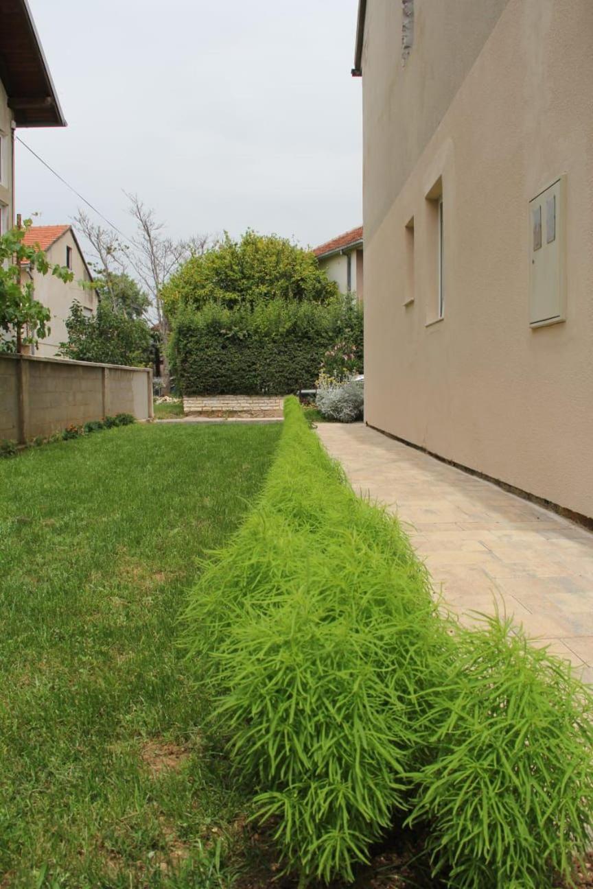 קנין Apartman Lilium מראה חיצוני תמונה